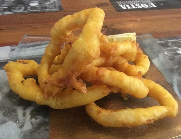 hiszpańskie tapas - Kalmary w L'Ostia Taverna Gastronómica