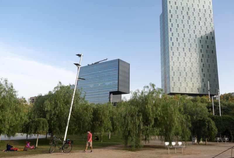 Dzielnice Barcelony - Poblenou - Park del Centre dzielnice Barcelony dla dzieci